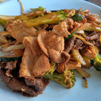 Golden Palace Mongolian BBQ - Mongolian Near Me - Pasadena, California