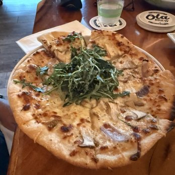 Ola Brew - Fungi pizza - Breweries Near Me - Kailua-kona, Hawaii Ola Brew - Fungi pizza - Breweries Near Me - Kailua-kona, Hawaii