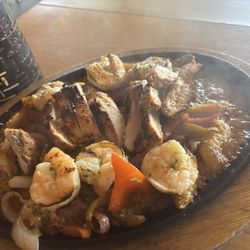 Mad Mex - Chicken Fajita with added shrimp