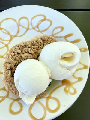 The Voyageur's Lodge and Cookhouse by null