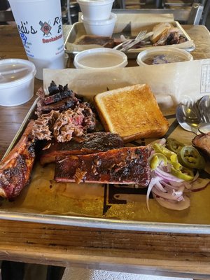 Ritzy B's Smokehouse & Grill by null