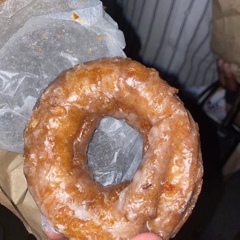 Back Door Donuts - Bakeries Near Me - Oak Bluffs, Massachusetts