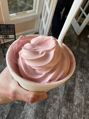 Gruto's Soft Serve by null