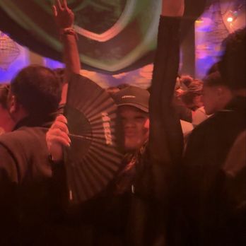 Hï Ibiza - Me with my merch in the middle of the club - Dance Clubs Near Me - St Josep de sa Talaia, PM Hï Ibiza - Me with my merch in the middle of the club - Dance Clubs Near Me - St Josep de sa Talaia, PM