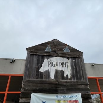 The Pig & Pint - Front sign - Barbeque Near Me - Jackson, Mississippi The Pig & Pint - Front sign - Barbeque Near Me - Jackson, Mississippi