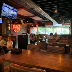Tap 42 - Coral Springs - Tables make for easy talk between friends and family.