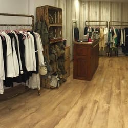 Mina - Intérieur de la boutique Mina, vision panoramique