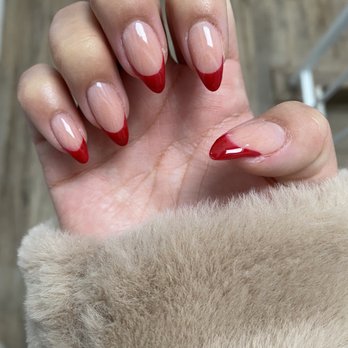 NaiLAX - Dip manicure gel french tips - Nail Salons Near Me - El Segundo, California