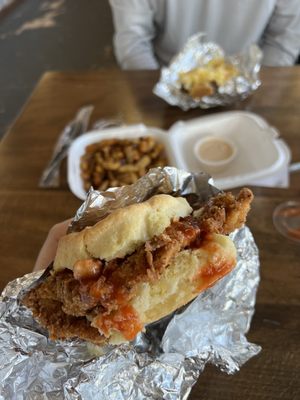 1911 Biscuits & Burgers by null