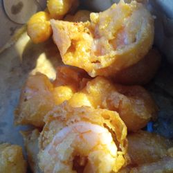Under done shrimp and over cooked shrimp not holding batter00