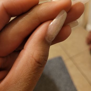 ST Nail Lounge - Chipped gel after only 6 days - Nail Salons Near Me - Pomona, California ST Nail Lounge - Chipped gel after only 6 days - Nail Salons Near Me - Pomona, California