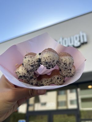 Mochi Dough | Premium Japanese Donut by null