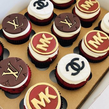 Whisk Cake Creations - Bakeries Near Me - Alameda, California