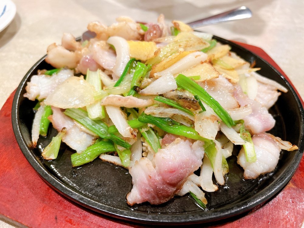 GOLDEN BULL RESTAURANT 852 Photos & 264 Reviews 242 W Cermak Rd