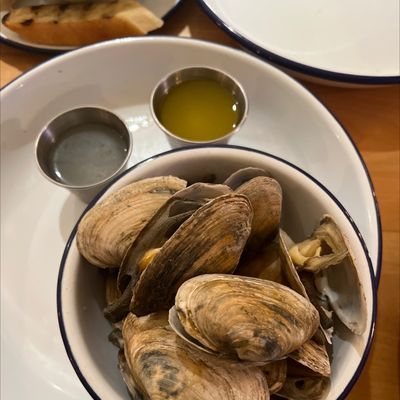 The Nor'Easter Pound & Market by null