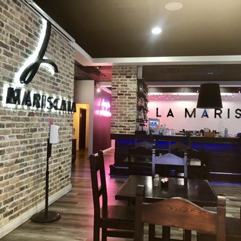 La Mariscana - Newly renovated restaurant.... very nice! - Seafood Near Me - Laredo, Texas
