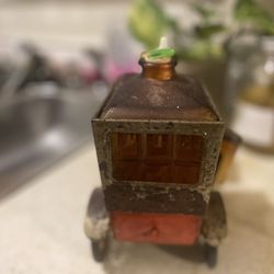 Puttin'on the Ritz - Back of the wagon