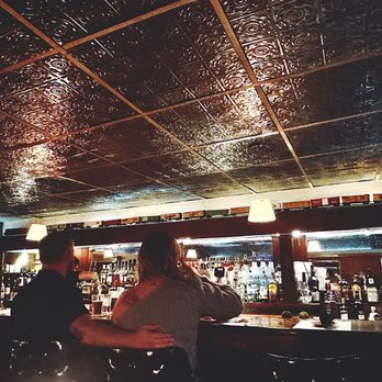 Maury's Tiny Cove - Bar area - Steakhouses Near Me - Cincinnati, Ohio