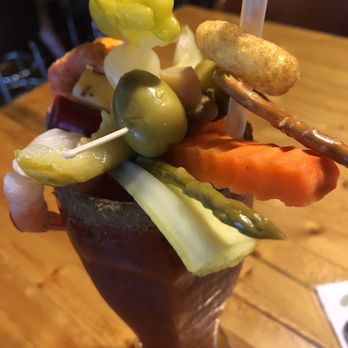 Honey Bear Inn - Allllllll the toppings - Seafood Near Me - Eagle River, Wisconsin