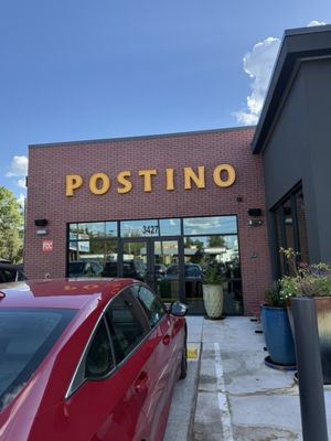 Postino Bryker Woods by null