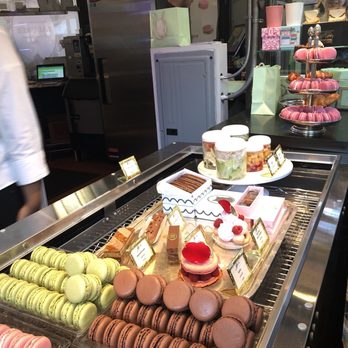 Ladurée Glendale - Desserts Near Me - Glendale, California