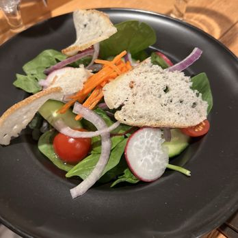 Hef's Hut Bar and Grill - Salad - Sports Bars Near Me - Vernon Township, New Jersey