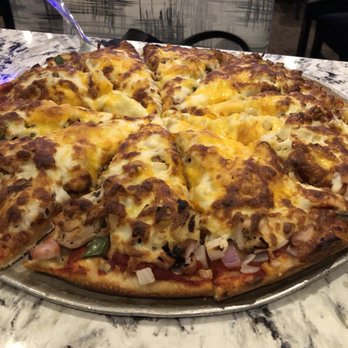 Ocean Park Pizza & Steak House - Large Chicken Tropical pizza - Pizza Near Me - Langley, British Columbia
