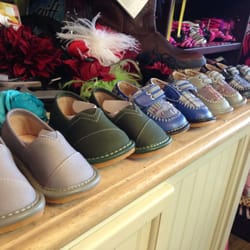 Trendy Uther Muthers - Just in!! NEW boys squeaker shoes!!!
