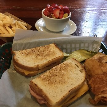 Alice's Restaurant - Turkey and cheddar cheese on sourdough - Diners Near Me - Woodside, California