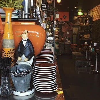 Picnick View Cafe - Coffee & Tea Near Me - Westmead, NSW
