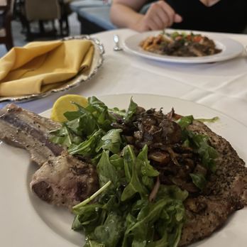 Little Venice - Ossobuco con Polenta SofficeBraised Veal Shank with Soft Polenta - Italian Near Me - Sand Springs, Oklahoma Little Venice - Ossobuco con Polenta SofficeBraised Veal Shank with Soft Polenta - Italian Near Me - Sand Springs, Oklahoma