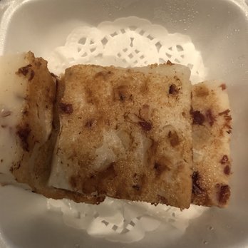 Rol San - Pan Fried Turnips Cake with Pork Dry Shrimp & Chinese Bacon - Dim Sum Near Me - Toronto, Ontario