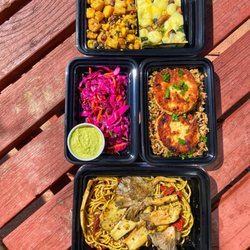 Uptown & Humboldt - Mushroom Pasta / Vegan Crab Cakes / Yuca Hash