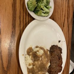 Cracker Barrel Old Country Store - Meatloaf