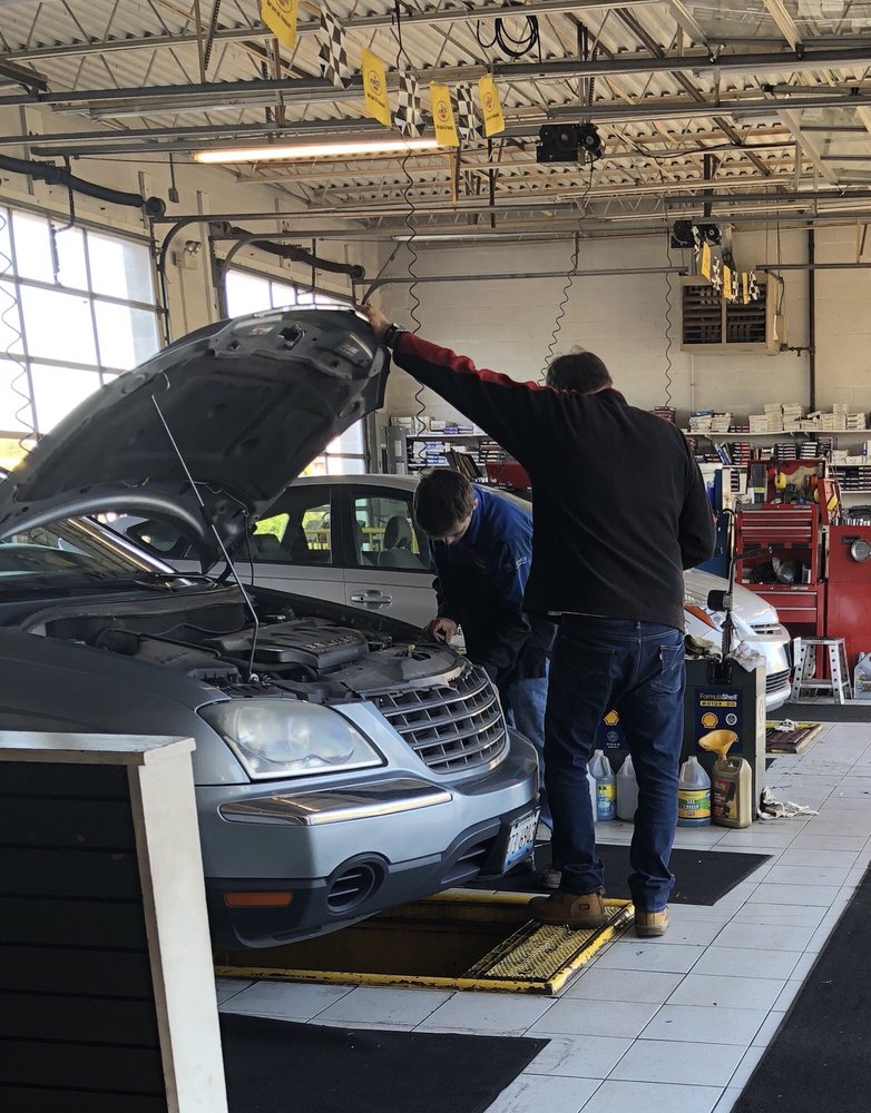 OIL ZONE WASH ZONE 38 Reviews 508 N River Rd, Naperville, IL Yelp