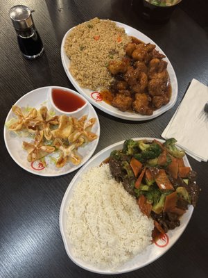 Totts Asian Diner by null
