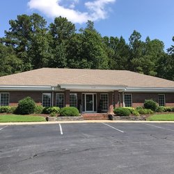 Folden Lee, DDS - Office Exterior