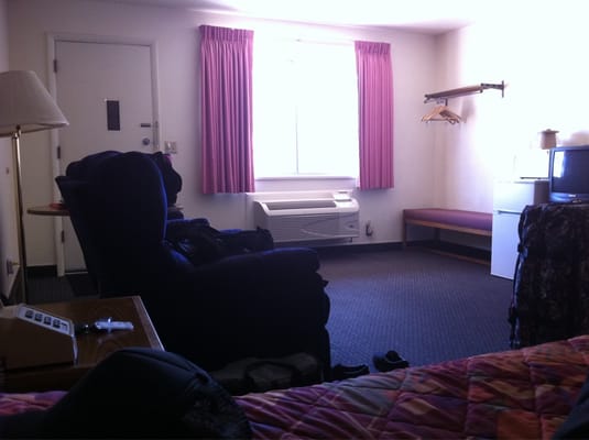 Bowen Motel by null