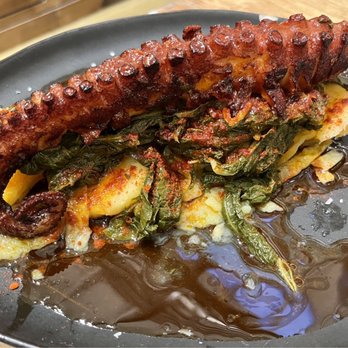 La Galiciana - Pulpo a la Plancha - Gastropubs Near Me - Santiago de Compostela, C La Galiciana - Pulpo a la Plancha - Gastropubs Near Me - Santiago de Compostela, C
