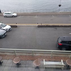 Mackays Guest House - The private car park in front of the guest house