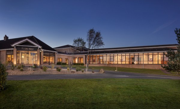 DoubleTree by Hilton Glasgow Westerwood Spa & Golf Resort by null