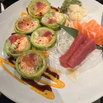 Harumi - 6 Sashimi Oasis Roll - Japanese Near Me - Phoenix, Arizona