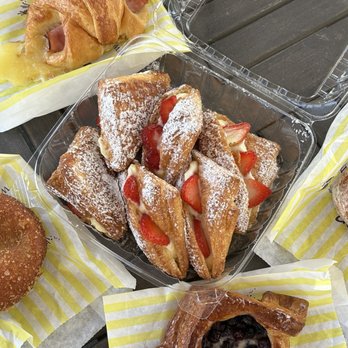 Cream Pan - Bakeries Near Me - Fountain Valley, California Cream Pan - Bakeries Near Me - Fountain Valley, California
