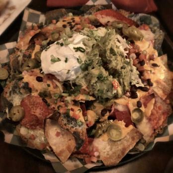 Magnolia 525 Tavern - New American Near Me - Gloucester, Massachusetts