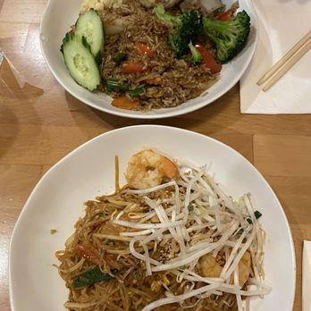 Kiin Imm Thai Restaurant - Vienna - Basil Fried Rice- vegetarian - Thai Near Me - Vienna, Virginia Kiin Imm Thai Restaurant - Vienna - Basil Fried Rice- vegetarian - Thai Near Me - Vienna, Virginia