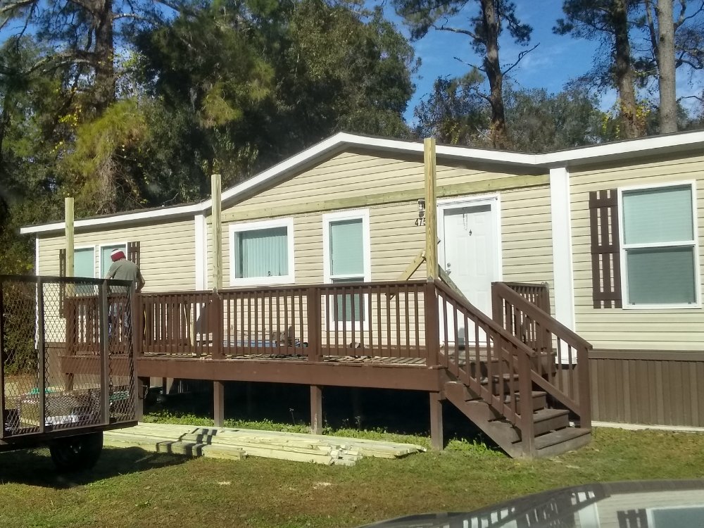 Slide of All seasons fence