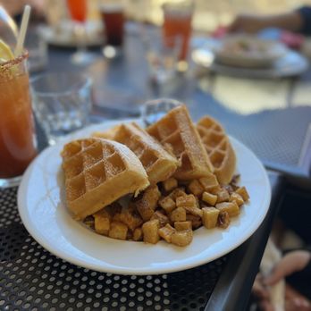 Mimosas - Chicken & Waffles - American Near Me - Denver, Colorado Mimosas - Chicken & Waffles - American Near Me - Denver, Colorado