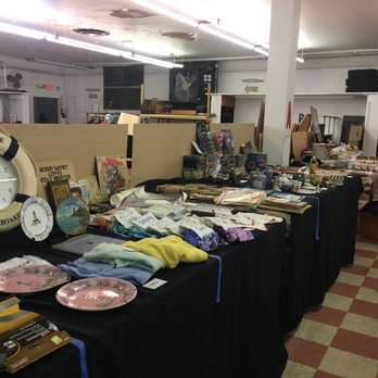 Gene Daniels Auction - Crimper? Plates, nautical things etc. all the way to the end - Auction Houses Near Me - Chesapeake, Virginia