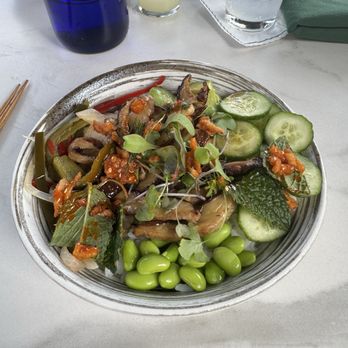 Pelican Club - Veggie bowl with mushrooms - Bars Near Me - Edgartown, Massachusetts Pelican Club - Veggie bowl with mushrooms - Bars Near Me - Edgartown, Massachusetts