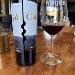 Maglén Resort - Nebbiolo 90% Cab Sav 10%
